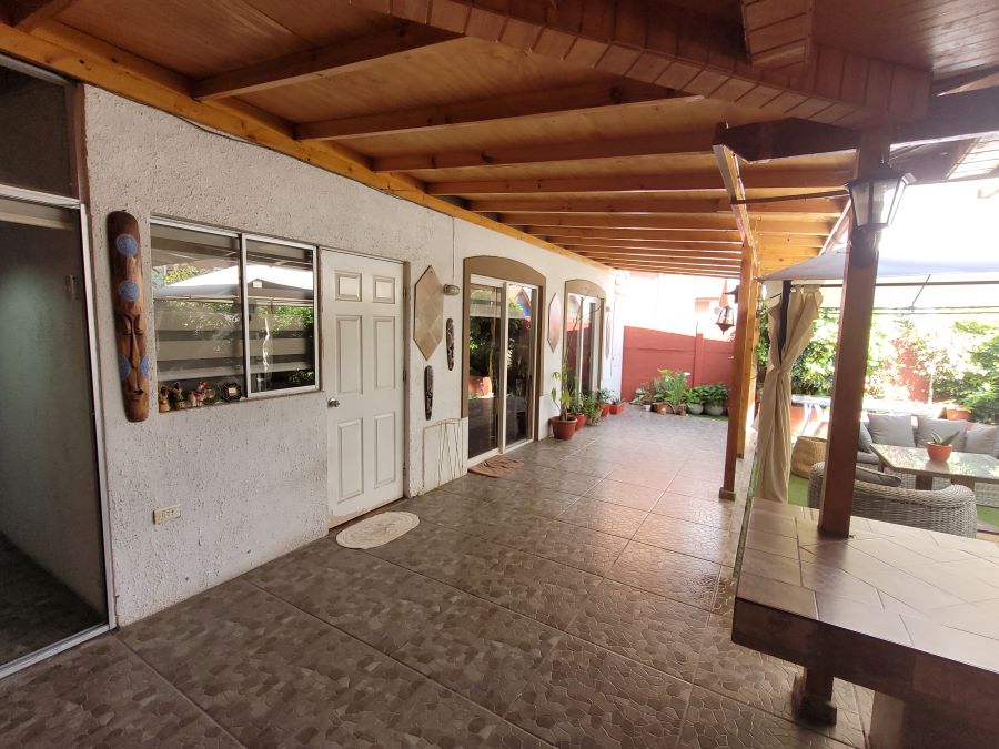 Vendo Hermosa casa, Santa María del Peñón, Puente alto.