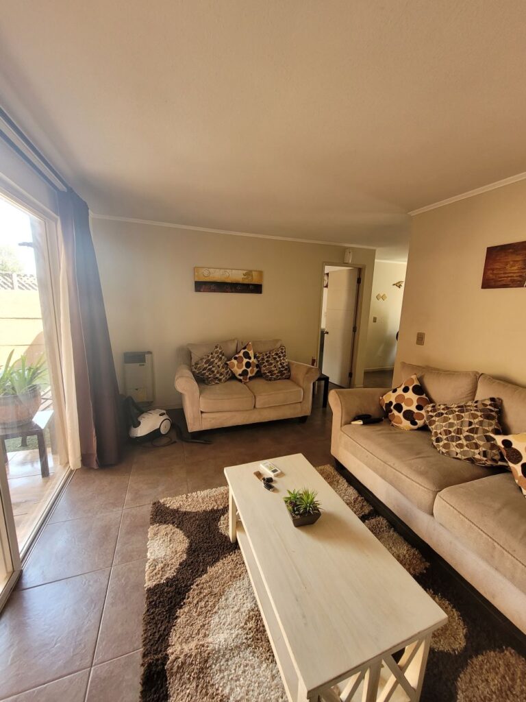 Vendo Hermosa casa, Atalaya Norte 07573, Santa María del Peñón, Puente Alto.