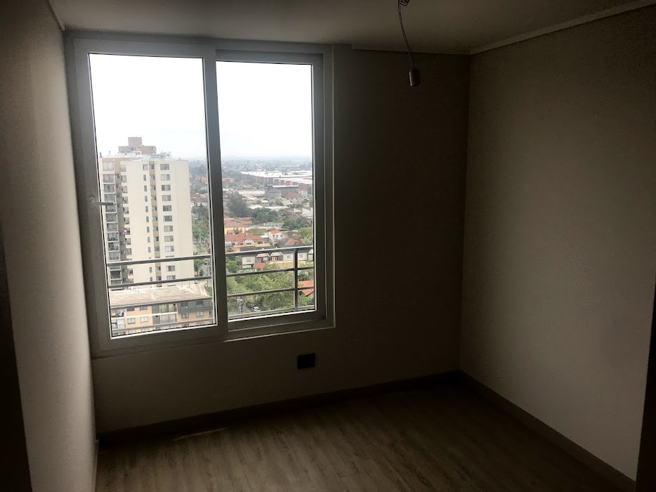 Arriendo hermoso y cómodo departamento, Primera Avenida, San Miguel.