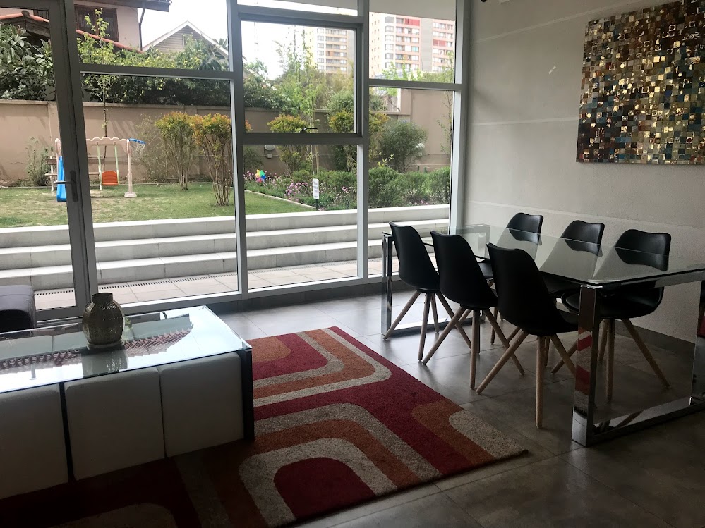 Arriendo hermoso y cómodo departamento, Primera Avenida, San Miguel.