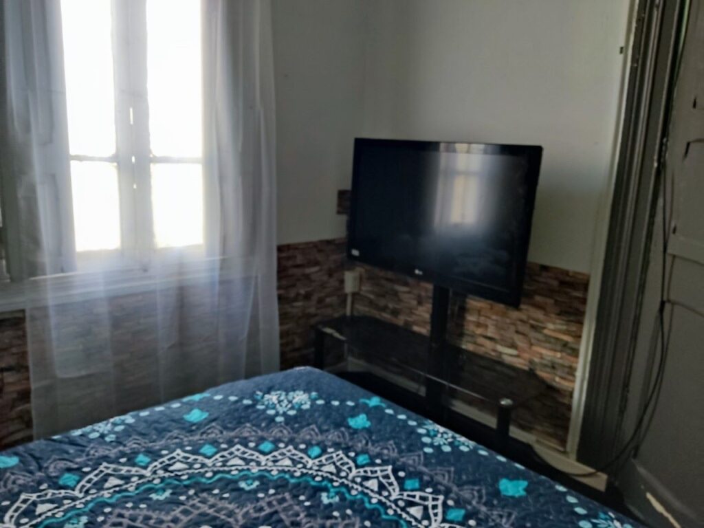 Vendo casa Comercial, Santa Isabel 562, Providencia.