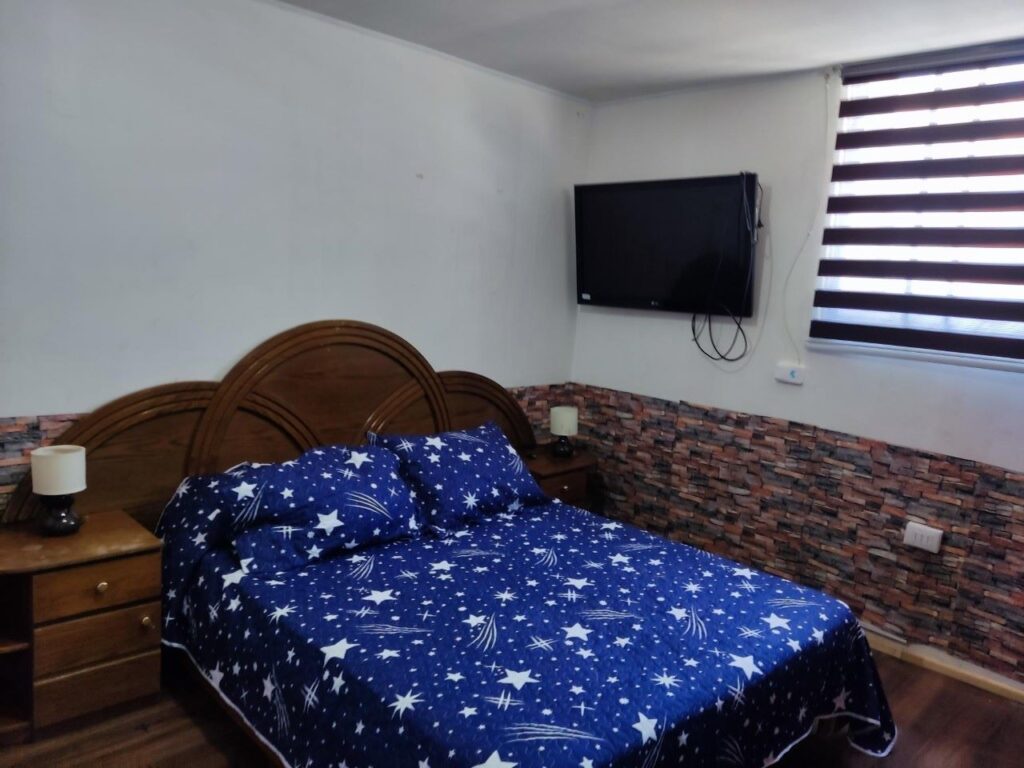 Vendo casa Comercial, Santa Isabel 562, Providencia.