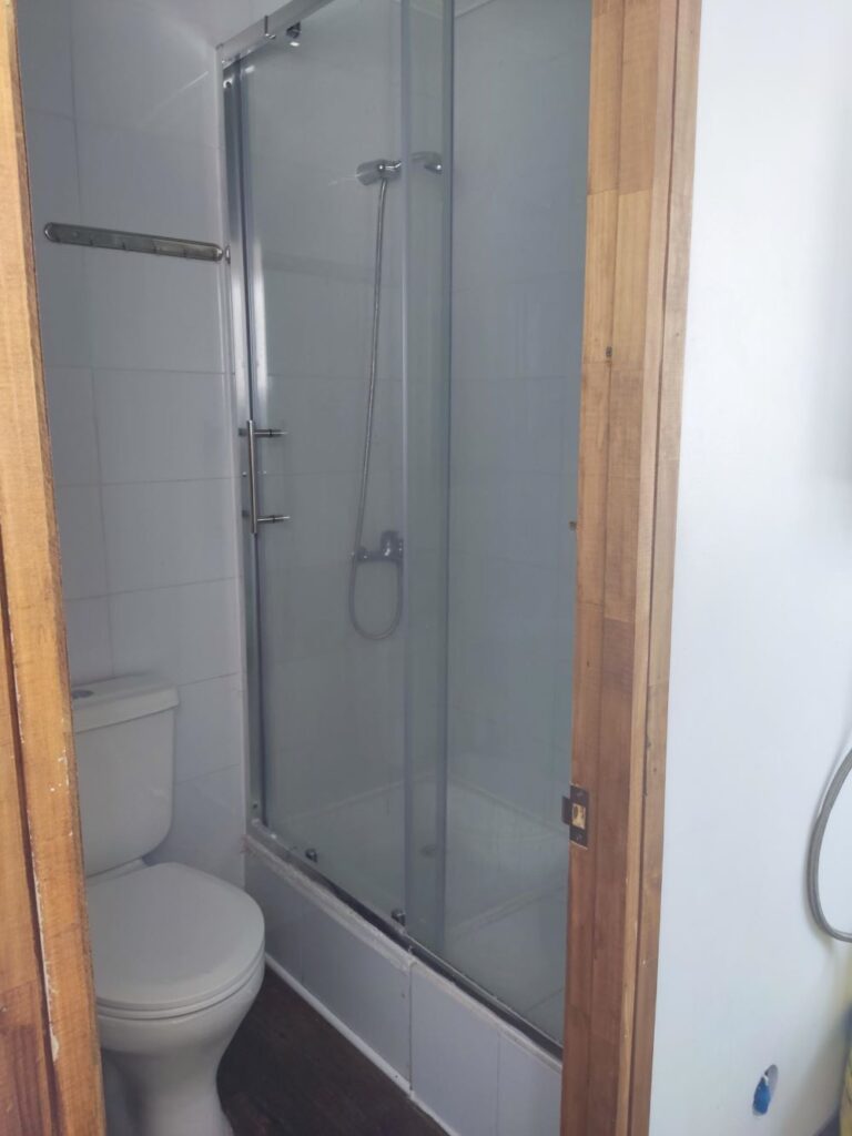 Vendo casa Comercial, Santa Isabel 562, Providencia.