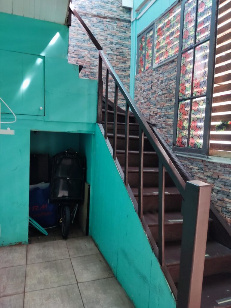 Vendo casa Comercial, Santa Isabel 562, Providencia.