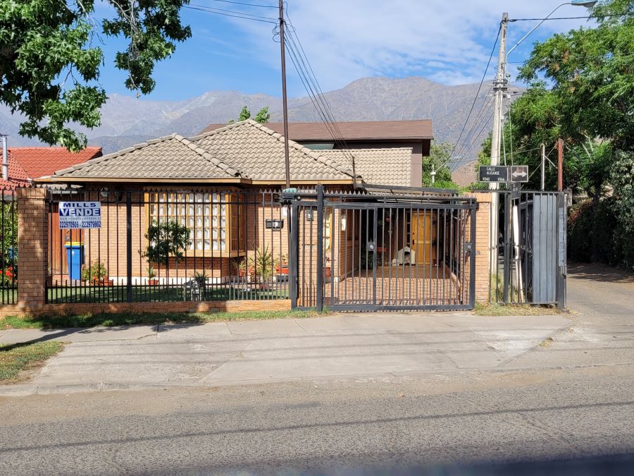 Vendo casa con departamento Interior, Alicahue, La Florida.