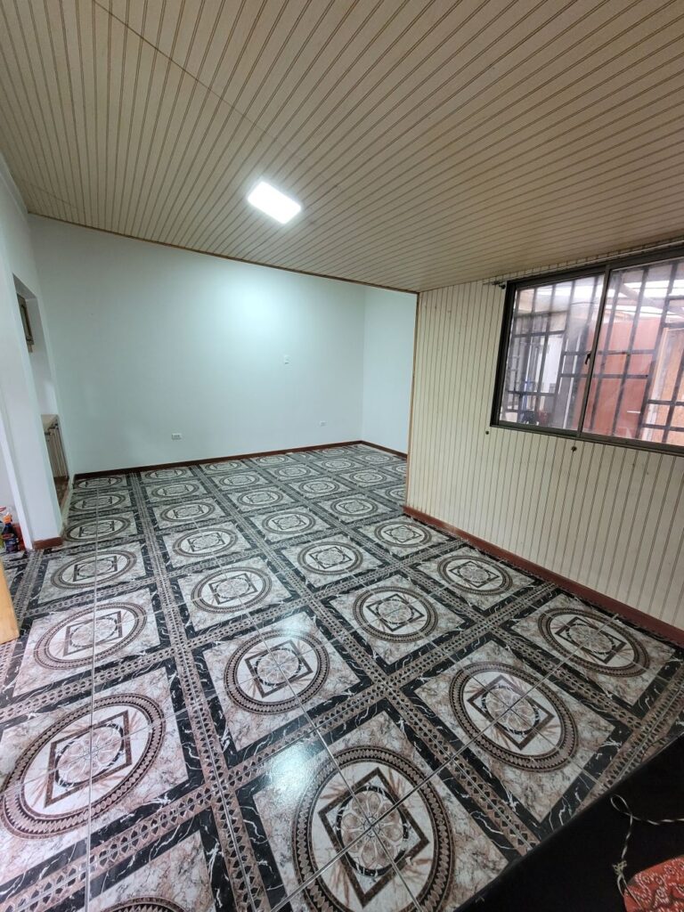 Arriendo casa San José de la Estrella – Av. La Florida.