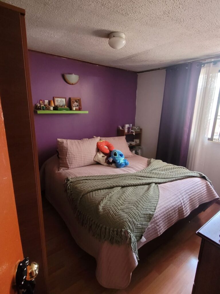 Vendo agradable casa, Pje. Río Cisnes, Villa El Alba.