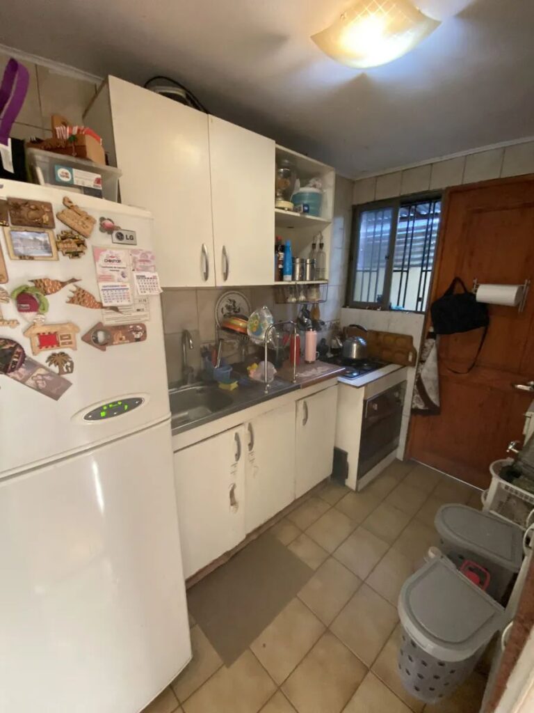 Vendo Casa Plazuela Los Toros, costado Mall Plaza Tobalaba.