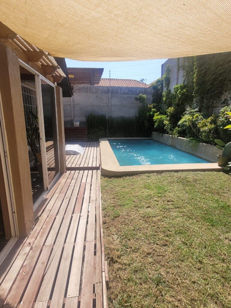 Vendo hermosa casa en sector privilegiado, Hacienda El Peñón, Pte. Alto.