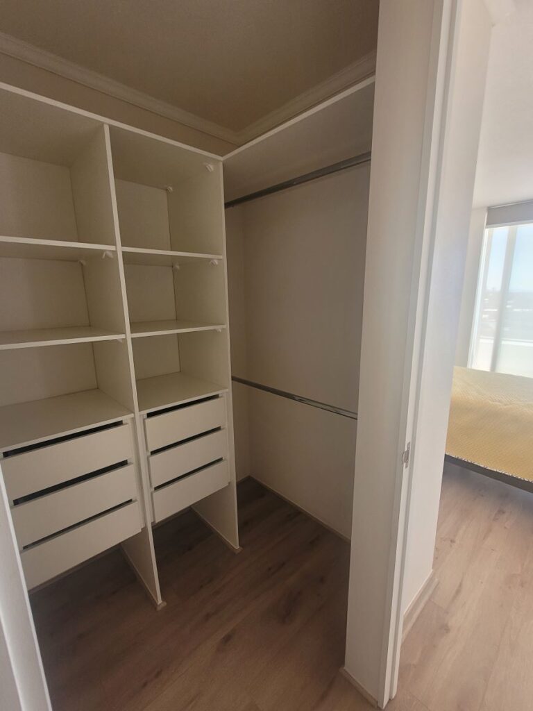 Arriendo departamento Nuevo, Trinidad – Av. La Florida.