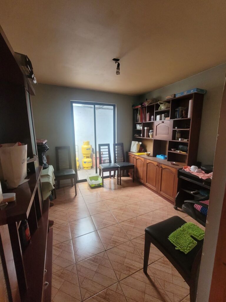 Vendo, calle Unión – Los Quillayes, La Florida.