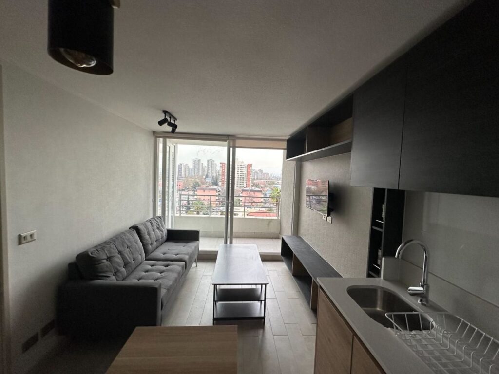 Vendo Departamento, Macul 3474, + estacionamiento + bodega.
