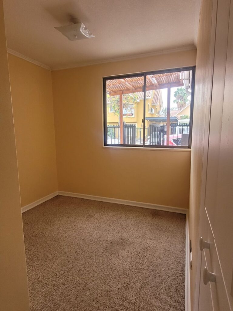 Arriendo Hermosa casa Santa Ema, Rojas Magallanes Oriente.