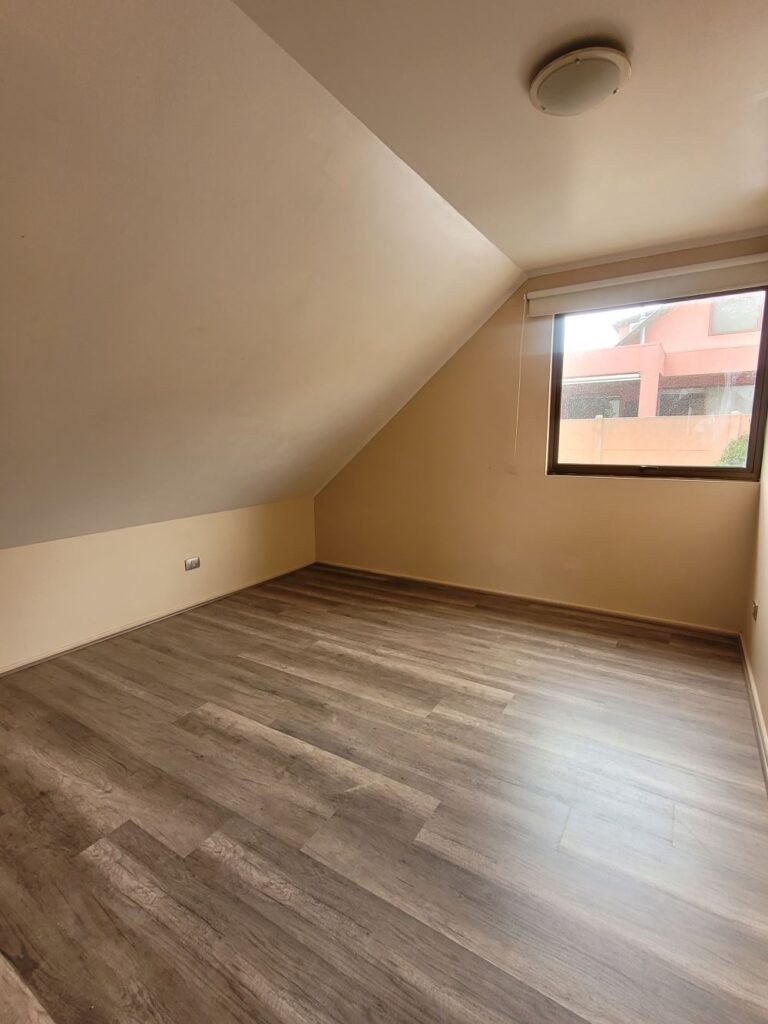 Arriendo casa El Hualle Sur 9160, La Florida.