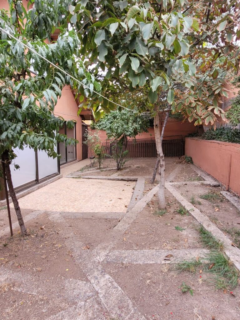 Arriendo casa El Hualle Sur 9160, La Florida.