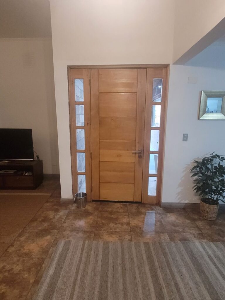 Vendo Casa + Taller, Perú – Serrano, Comuna de La Florida.