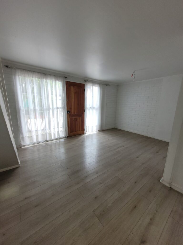 CASA EN VENTA EN LA FLORIDA | 3 DORMITORIOS + ESTACIONAMIENTO | $129.500.000